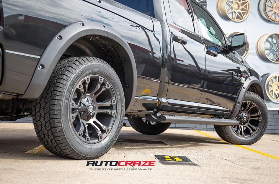 DODGE-RAM-VAPOR-BLACK-MACHINED-WITH-DARK-TINT